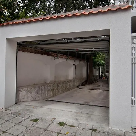 South San Stefano With 3 Bedroom, Garden And Free Garage * Варна